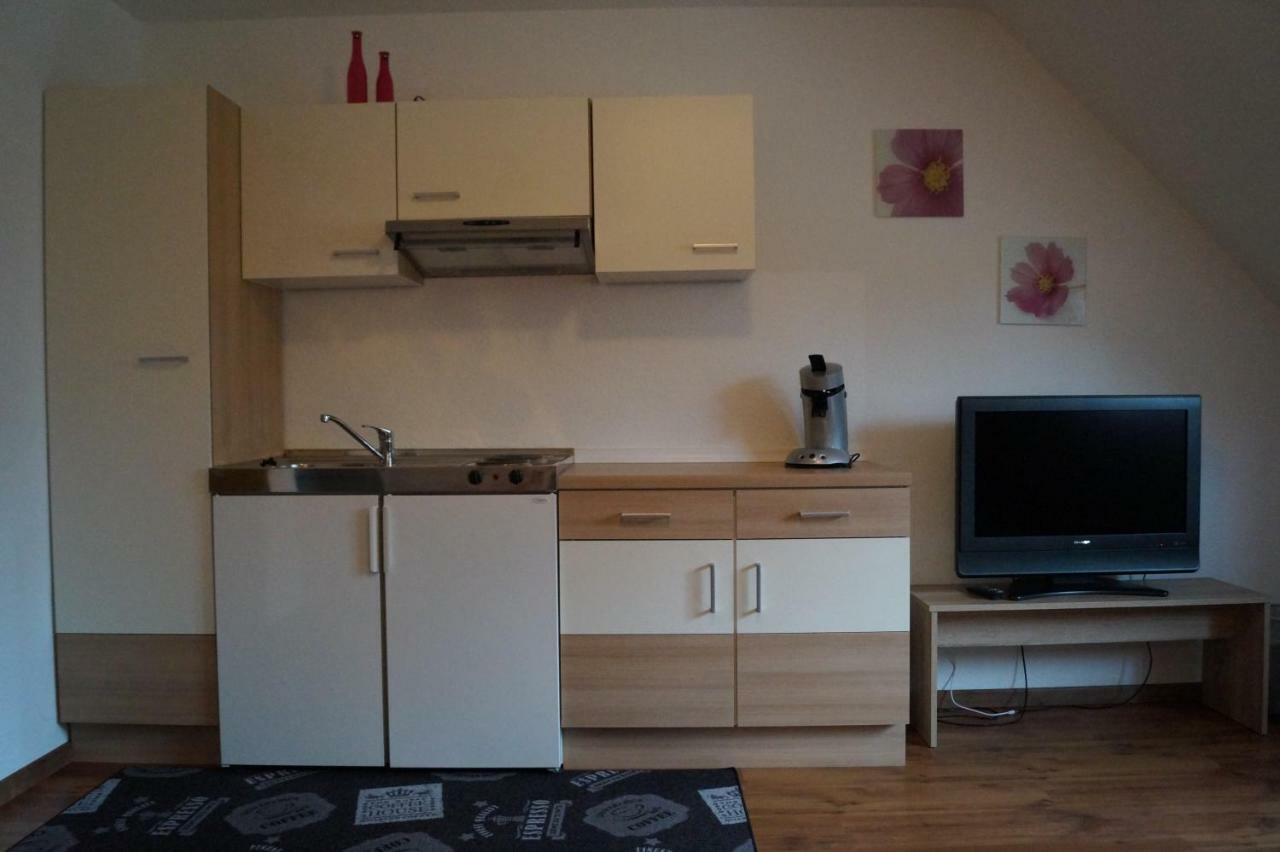 Gaestehaus Zur Muehle Dehm FDH Екстериор снимка
